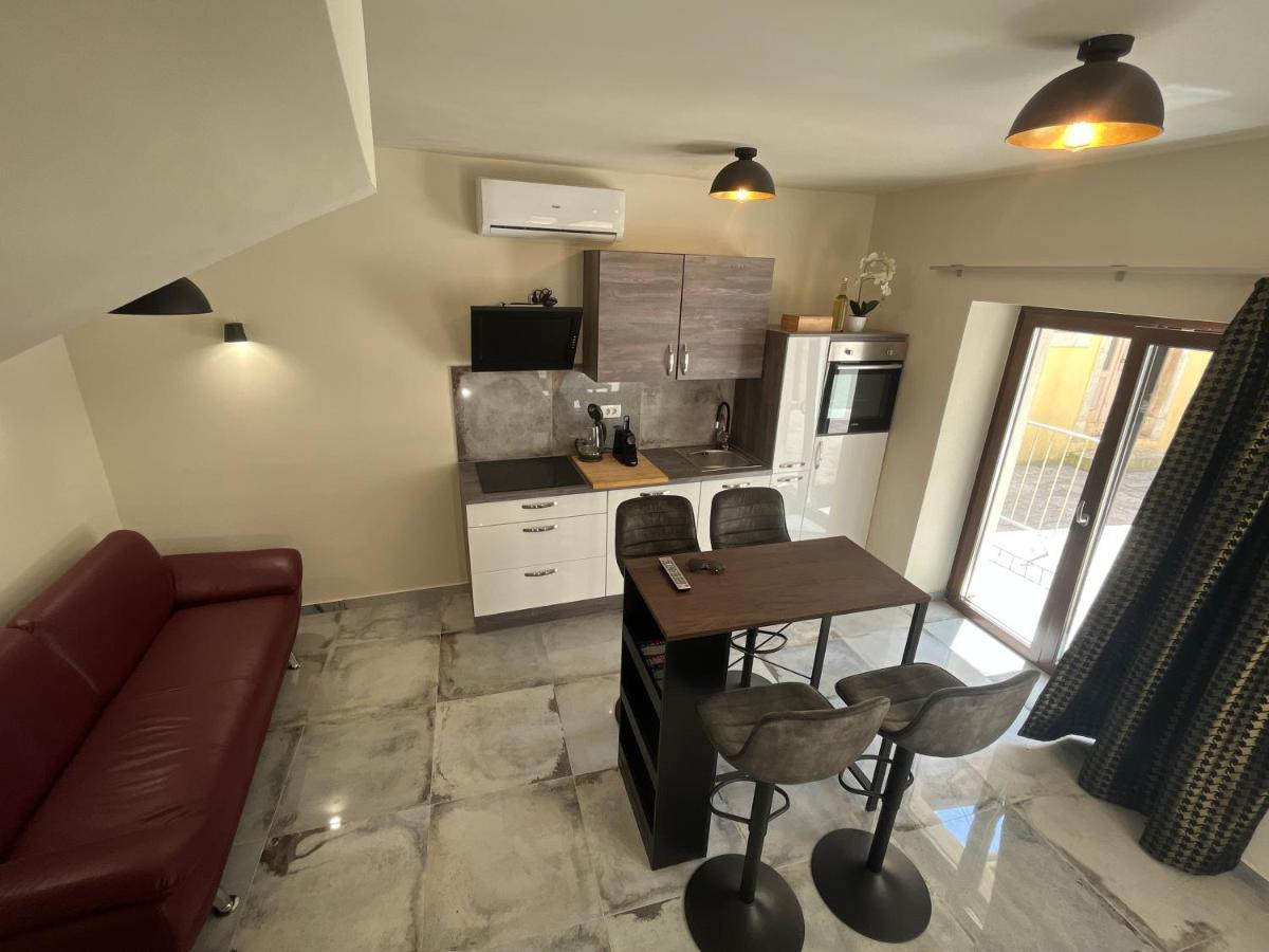 Townhouse Sea View Villa ซาดาร์ ภายนอก รูปภาพ